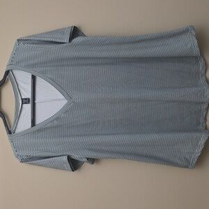 SHEIN Curve Green and White V-Neck Top